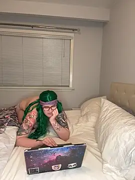 Chatroom XXX en direct de DaisyBlake