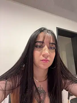 Онлайн чат XXX EmmyEvans1