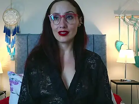 IberianMoonMK Chat XXX in diretta