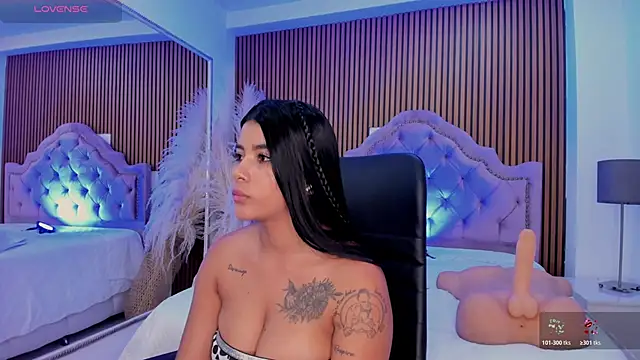 SelenaStonne élő XXX-chatje