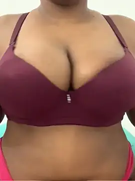 Chat +18 de Hot_Wife-999 ao vivo