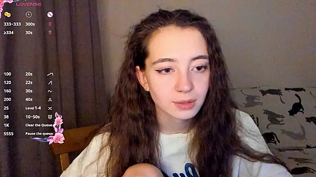 Chat +18 de EvaBradley ao vivo