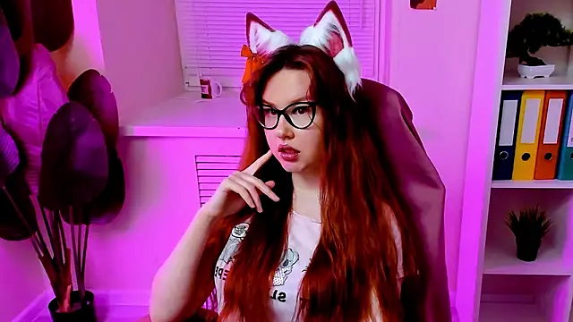 CarolGiggly live XXX chat