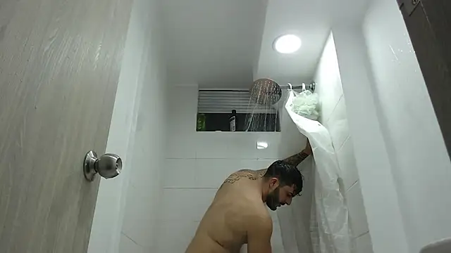 thomas_gunn Live XXX chat