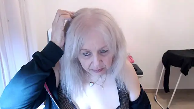 SusiLifeXXX 现场XXX聊天