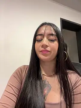 Chat XXX ao vivo de EmmyEvans1