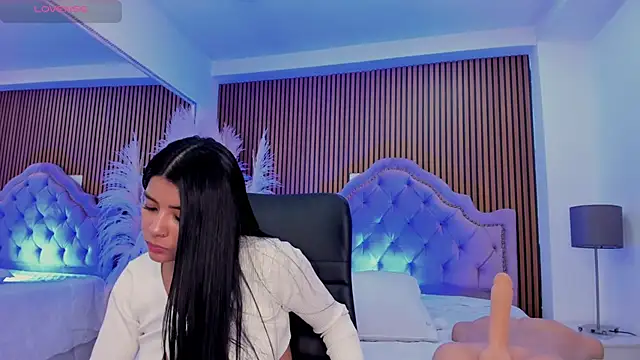 SelenaStonne 라이브 XXX 채팅