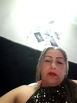 maynor_1998 – Naživo XXX chat