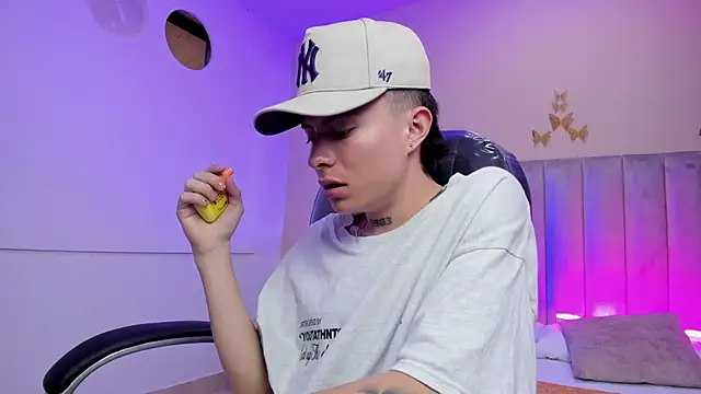 دردشة Nascary_Fox الجنسية المباشرة