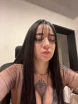 EmmyEvans1 现场XXX聊天