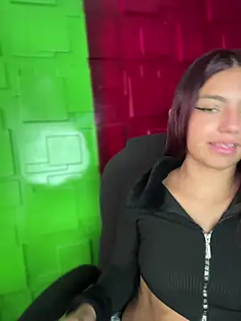 Chat +18 de Emily-teen ao vivo