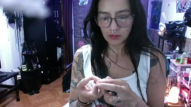 Онлайн чат XXX AngelaQueen_