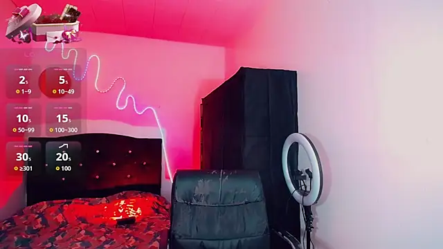 Chat +18 de Kendall_hornyy ao vivo