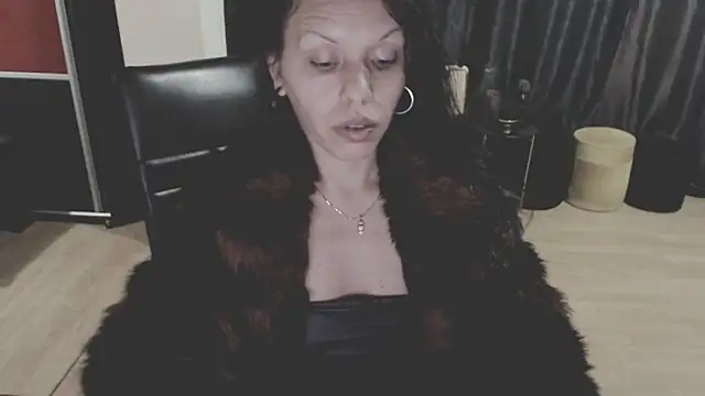 Živý XXX chat GoldenSasha