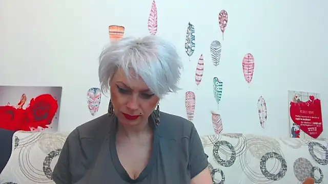 GORGEOUS_GIRL_WOW_'s Live XXX Chat