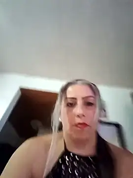 Chat +18 de maynor_1998 ao vivo