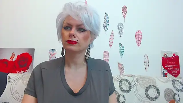 Chat +18 de GORGEOUS_GIRL_WOW_ ao vivo