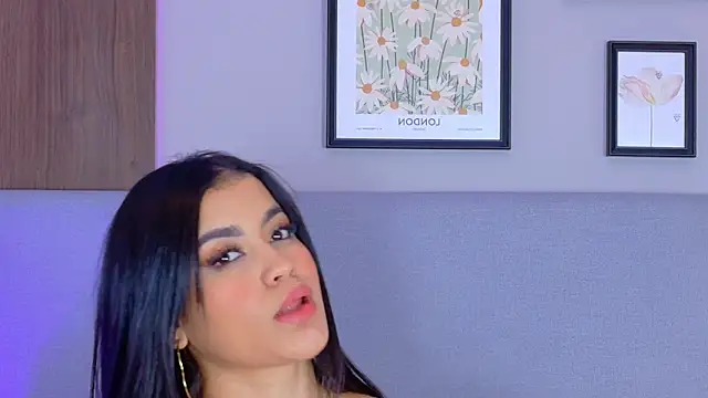 Živý XXX chat AlynAllen