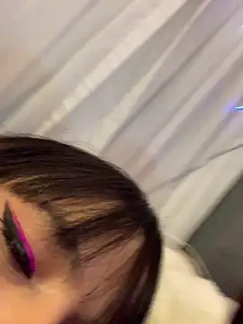 3littleschoolteens élő XXX-chatje