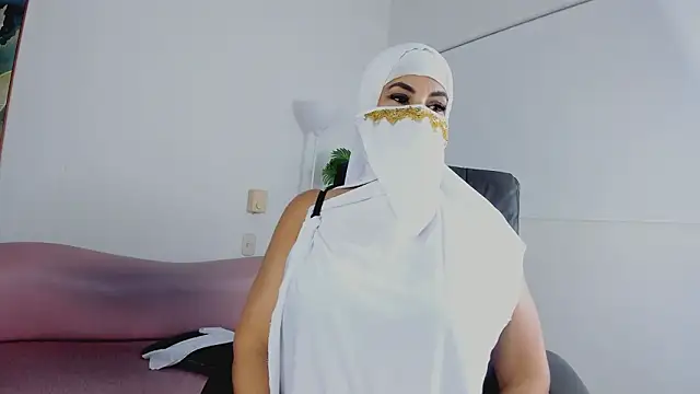 Hannaa_Dolly's Live XXX Chat