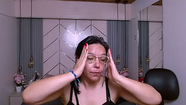 RubyThompson_ – webcam-show