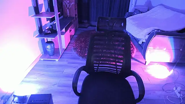 Rose-Baby Adlı Modelin Web Kamerası Şovu