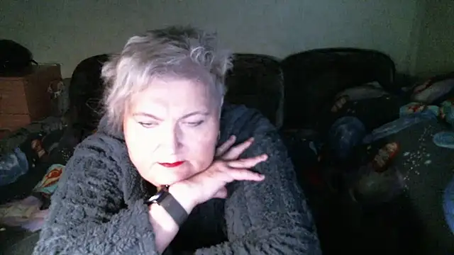 Lana555's Live XXX Chat