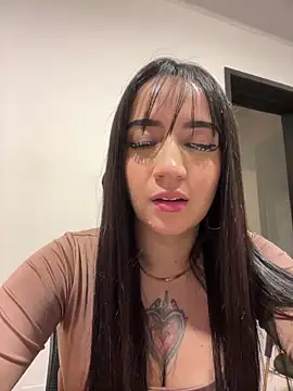 EmmyEvans1 Live XXX-chat