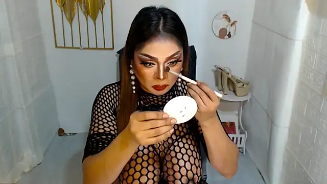 AmandaWild_SELFSUCKER's Live XXX Chat