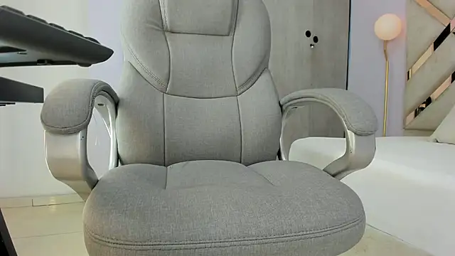 tati_saldarriaga 即時 XXX 聊天