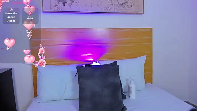 kitty_sweeety_'s Live XXX Chat