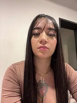 Živý XXX chat EmmyEvans1