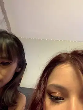 3littleschoolteens Chat XXX in diretta