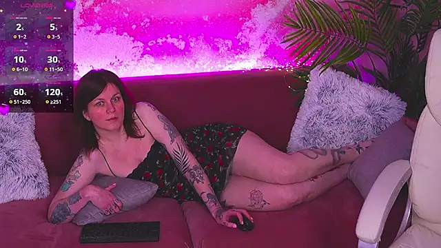 TinaMelt Obrolan Langsung XXX