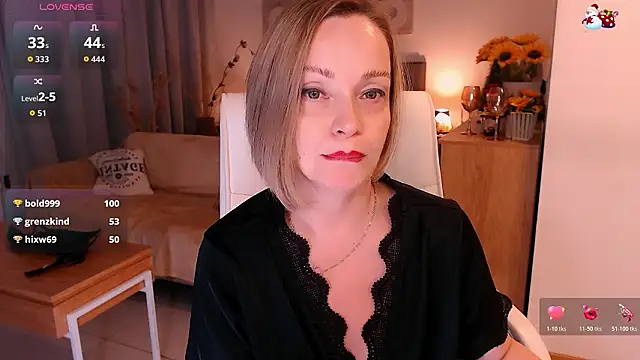 Tilly_Eliot Live XXX-Chat