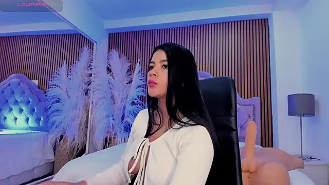 SelenaStonne 现场XXX聊天