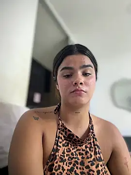 Chat XXX en directo de Kaily_Sweet16