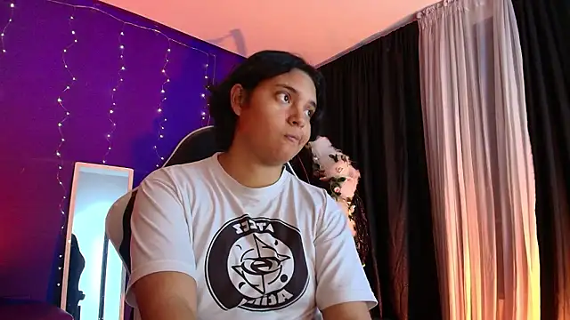 Emmapark_ Chat XXX live