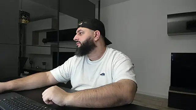 Онлайн чат XXX DravenPeak