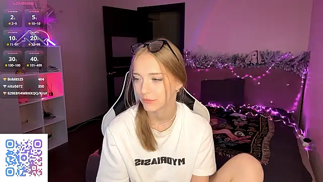 EvaPeaceのライブXXXチャット