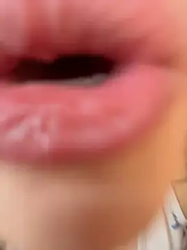 XXX chat uživo modela TeaseDollXXX