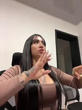 แชท XXX สดของ EmmyEvans1