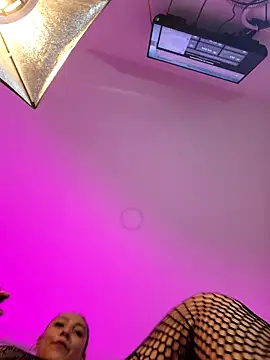 VickyHoult Live XXX-Chat