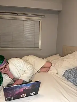 DaisyBlake: онлайн-секс-чат