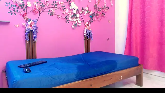 analintimacy18's Live XXX Chat