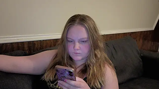 PhatAssBlond Live XXX Chat