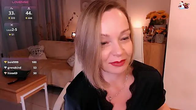 Chat XXX ao vivo de Tilly_Eliot