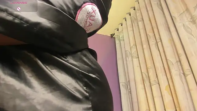 lanna_bxのライブXXXチャット