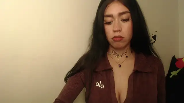 دردشة Julieta_De_Los_Angeles الجنسية المباشرة