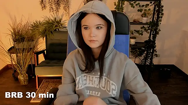 Elainebeness Live XXX-Chat